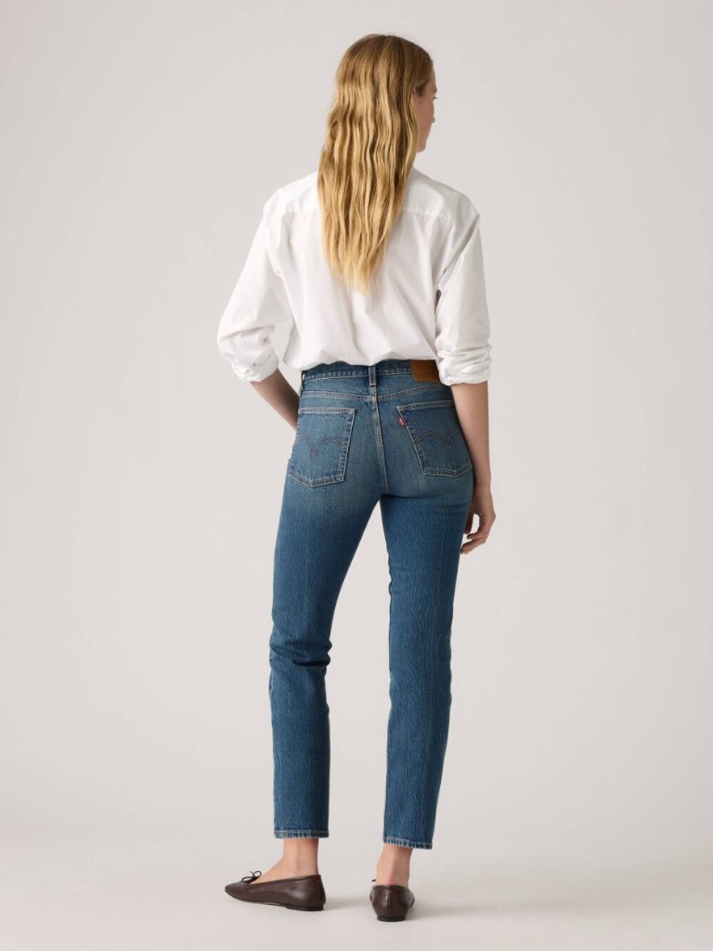 Levi's High Rise Button Fly Straight Leg Jeans Medium Wash Size 27